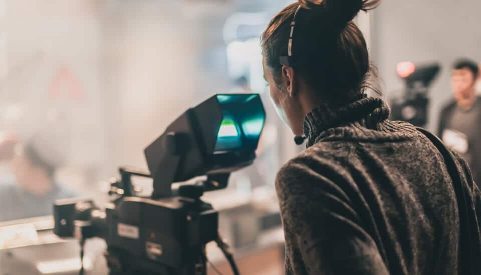 speak keywords in videos to optimize them